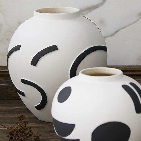 H&M Other - HM Black White Vase